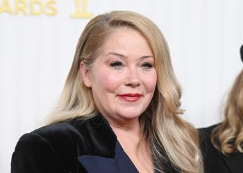 Christina Applegate, externată după luni de spitalizare