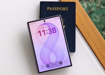 Engadget testează Galaxy Z Fold 8, ochelarii Meta și alte gadgeturi